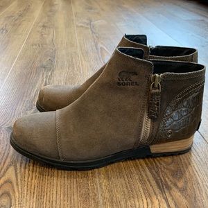 Sorel Major Low Boots